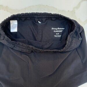 Tommy Bahama Alicia IslandZone skort. Black. M (marked SMALL but fits like M).